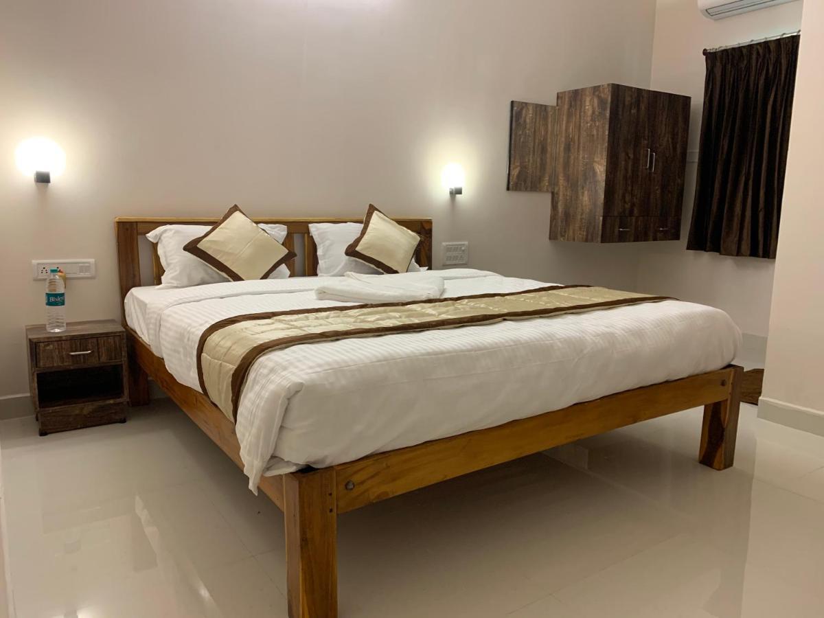 Hotel Rani And Rani Residency Pondichéry Extérieur photo