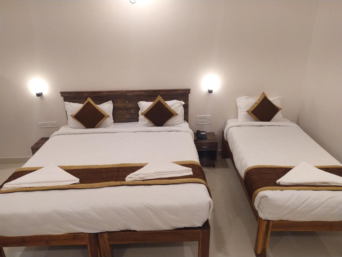 Hotel Rani And Rani Residency Pondichéry Extérieur photo
