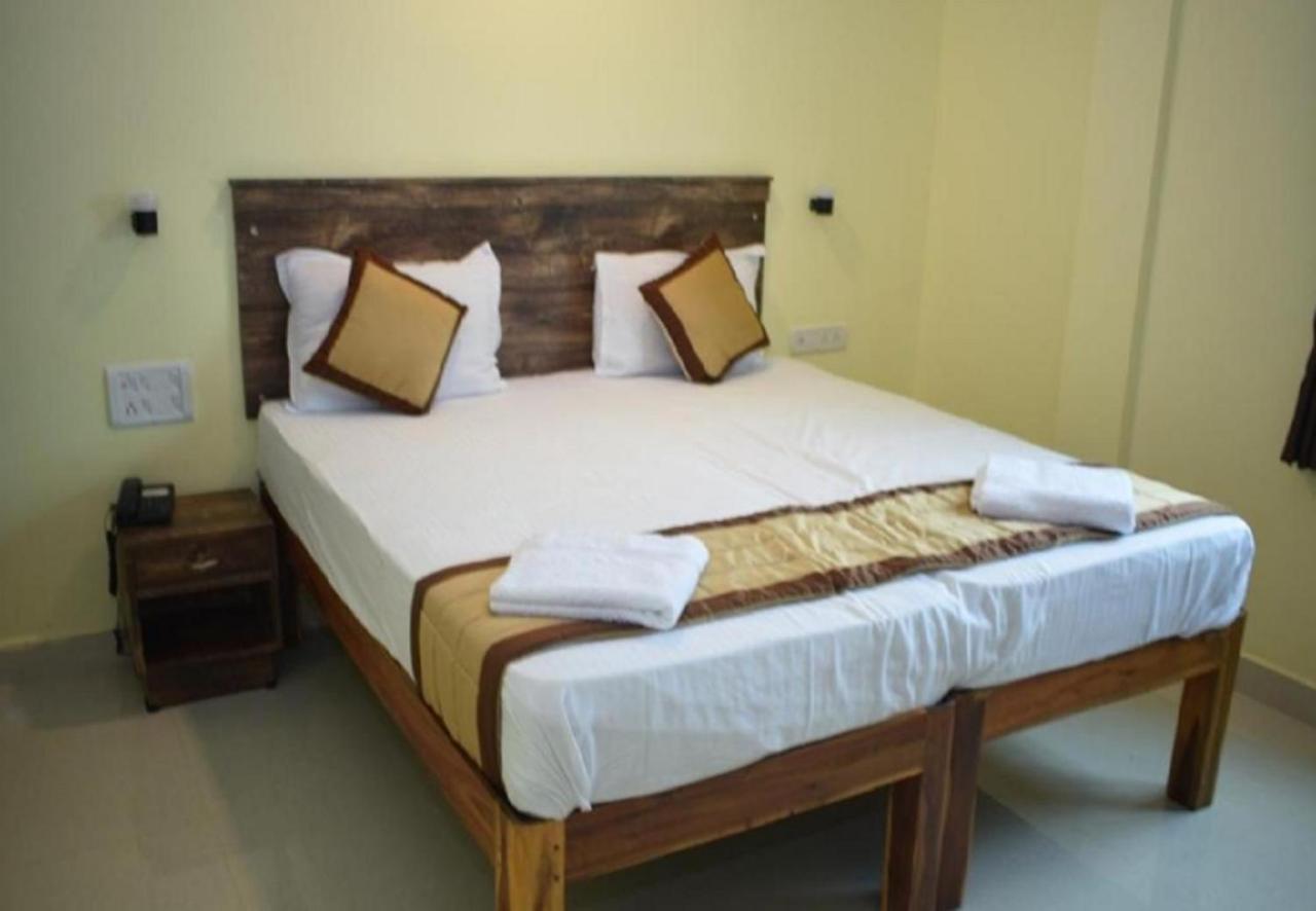 Hotel Rani And Rani Residency Pondichéry Extérieur photo